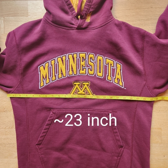 Colosseum Men's MN Gopher Sweatshirt - Picture 8 of 9